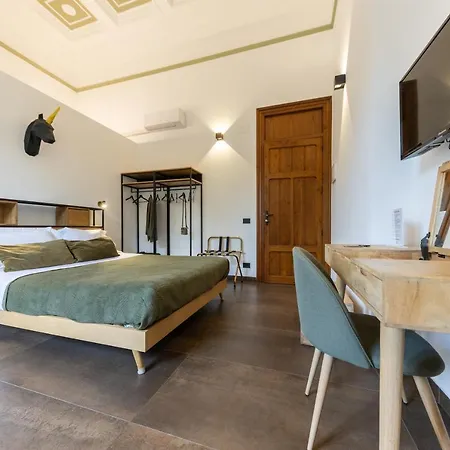 Bohemien Boutique Bed & Breakfast 3*