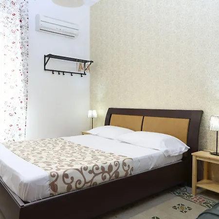 Bohemien Boutique 4* Cefalù