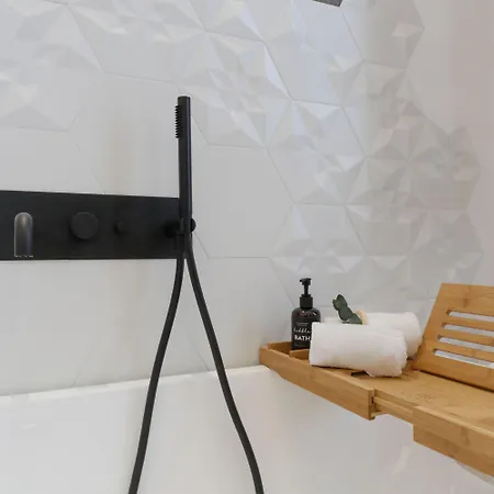 Bohemien Boutique 4*